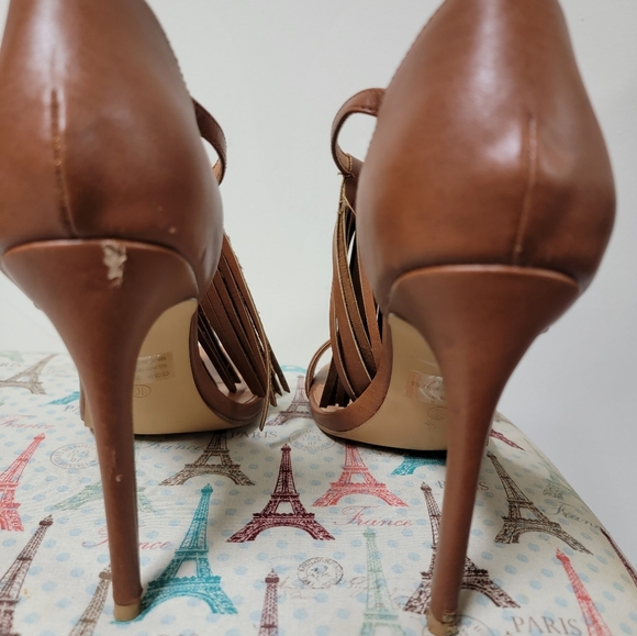 Charlotte Russe Brown Fringed T-Strap Open Toe Heels Size 10 - Picture 3 of 7